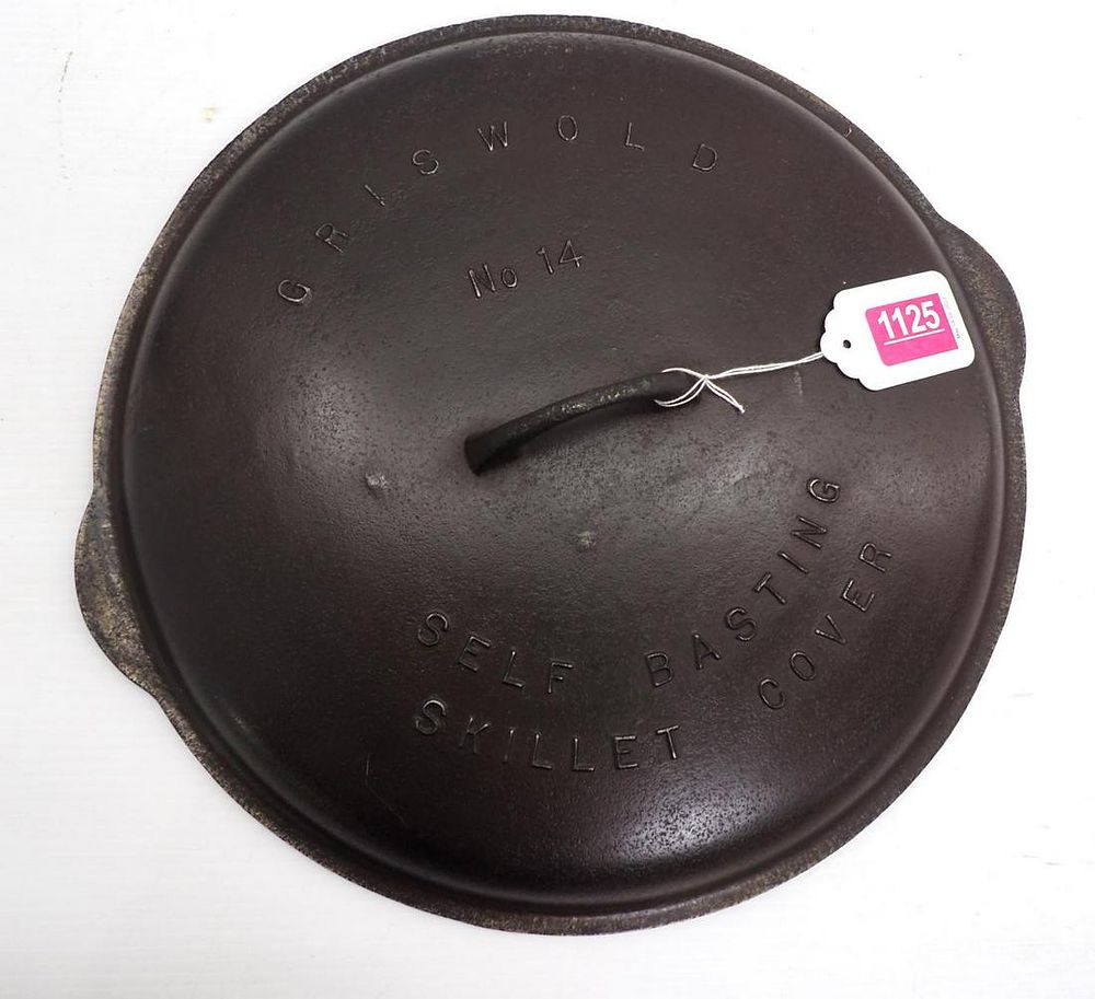 Lot 1125: Griswold No.14 cast iron skillet lid