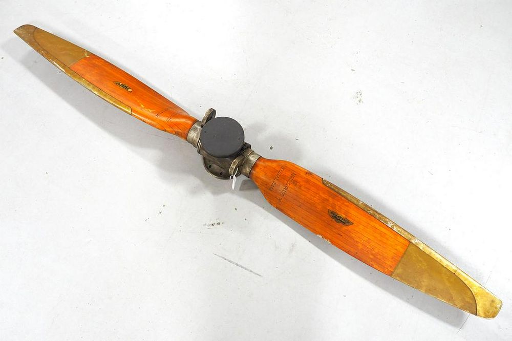 Lot 1134: Sensenich Skyblade airplane propeller