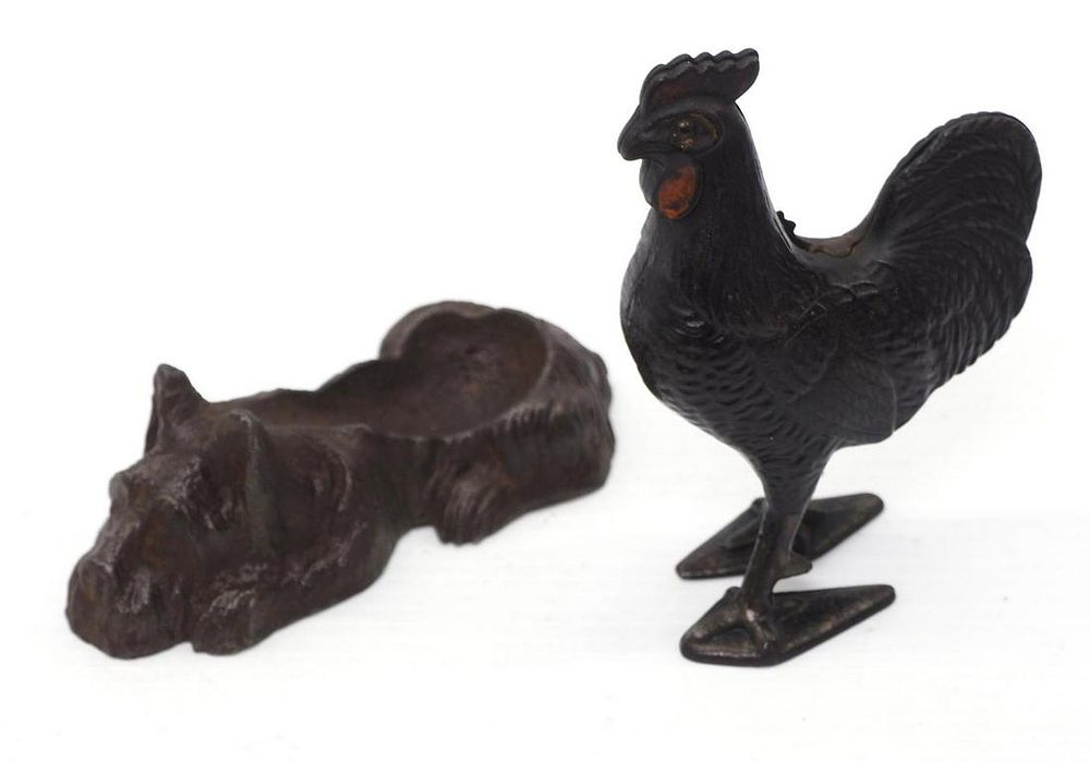 Lot 1152: (2) Small cast iron animals