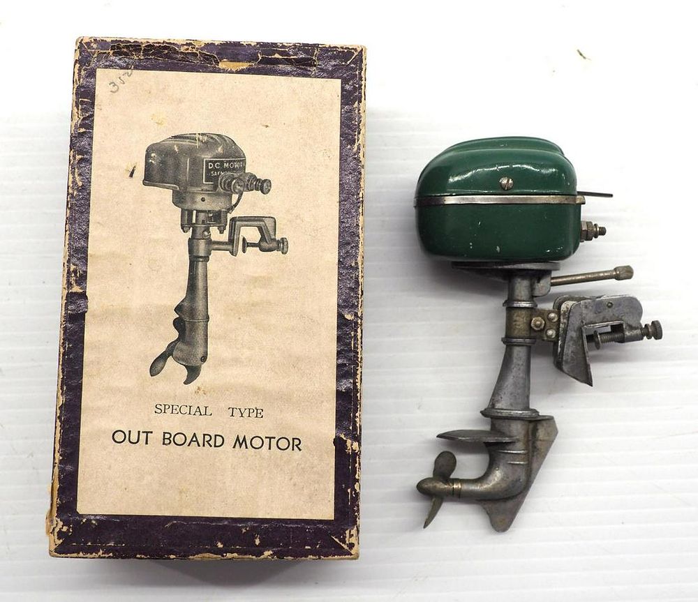 Lot 1208: Outboard motor toy