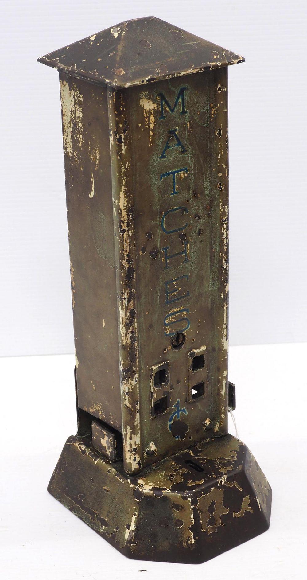 Lot 1237: 1-cent match dispenser