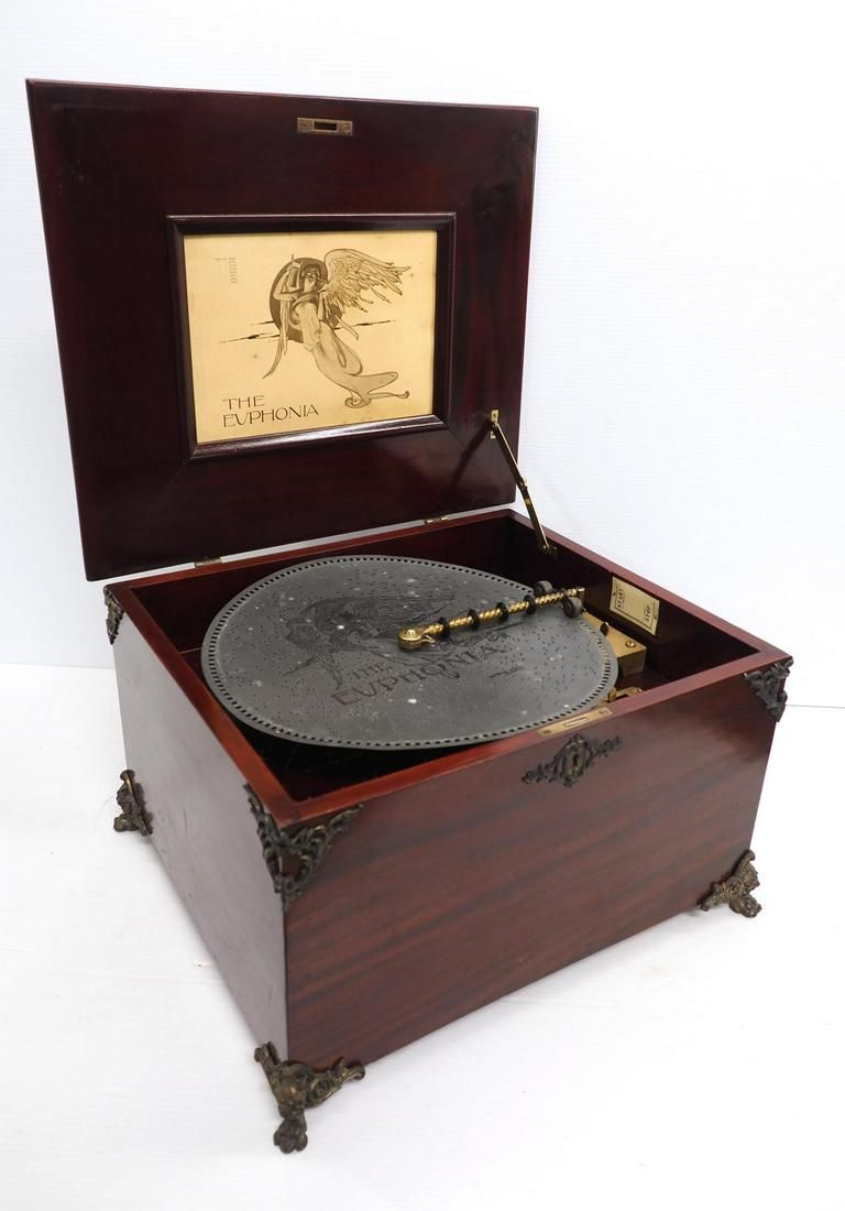 Lot 1278: Euphonia No. 53 hand-crank disc music box