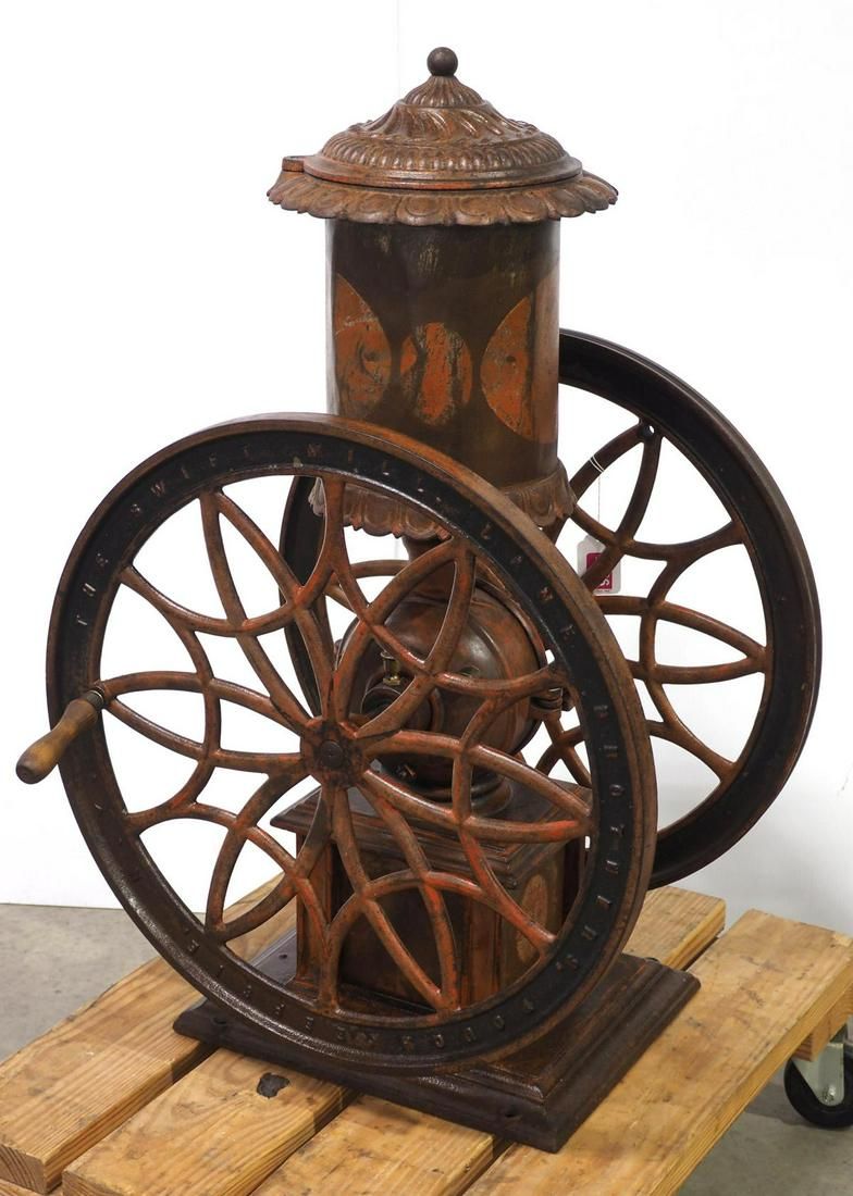 Lot 1286: Swift hand-crank coffee mill