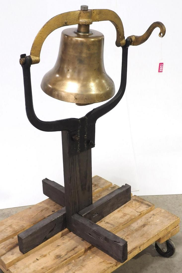 Lot 1292: Brass bell with yolk