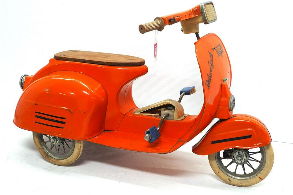 Lot 1296: Deluxe Cycle Knight child's pedal bike