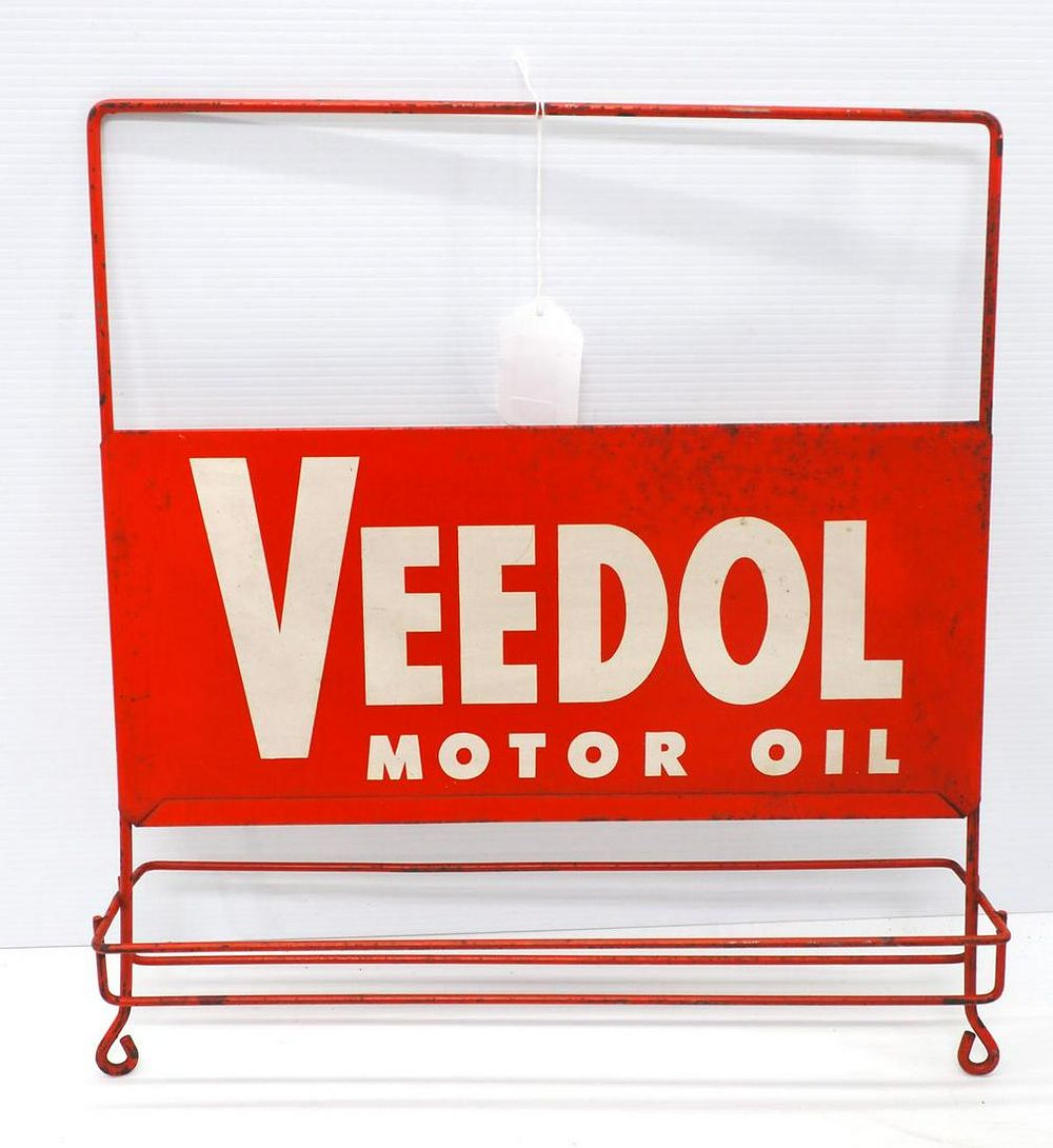 Lot 1307: Veedol Motor Oil rack