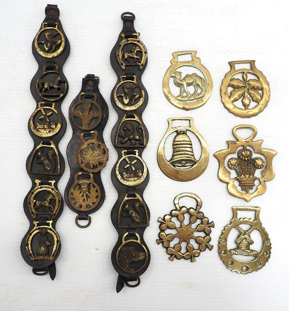 Lot 1311: Box lot of brass harness ornaments