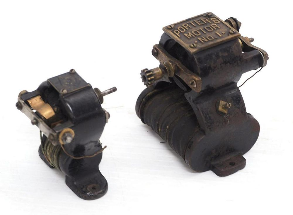 Lot 1316: (2) Miniature electric motors