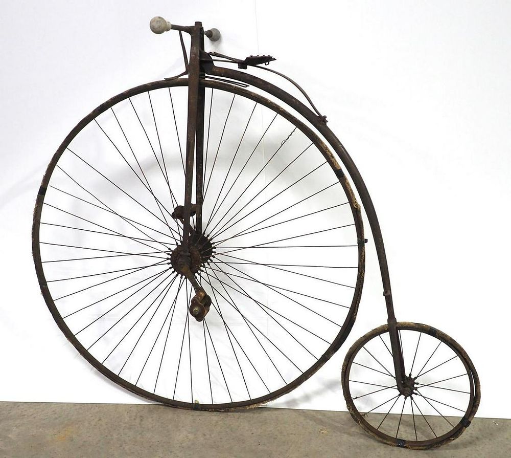 Lot 1319: Early high wheel bicycle
