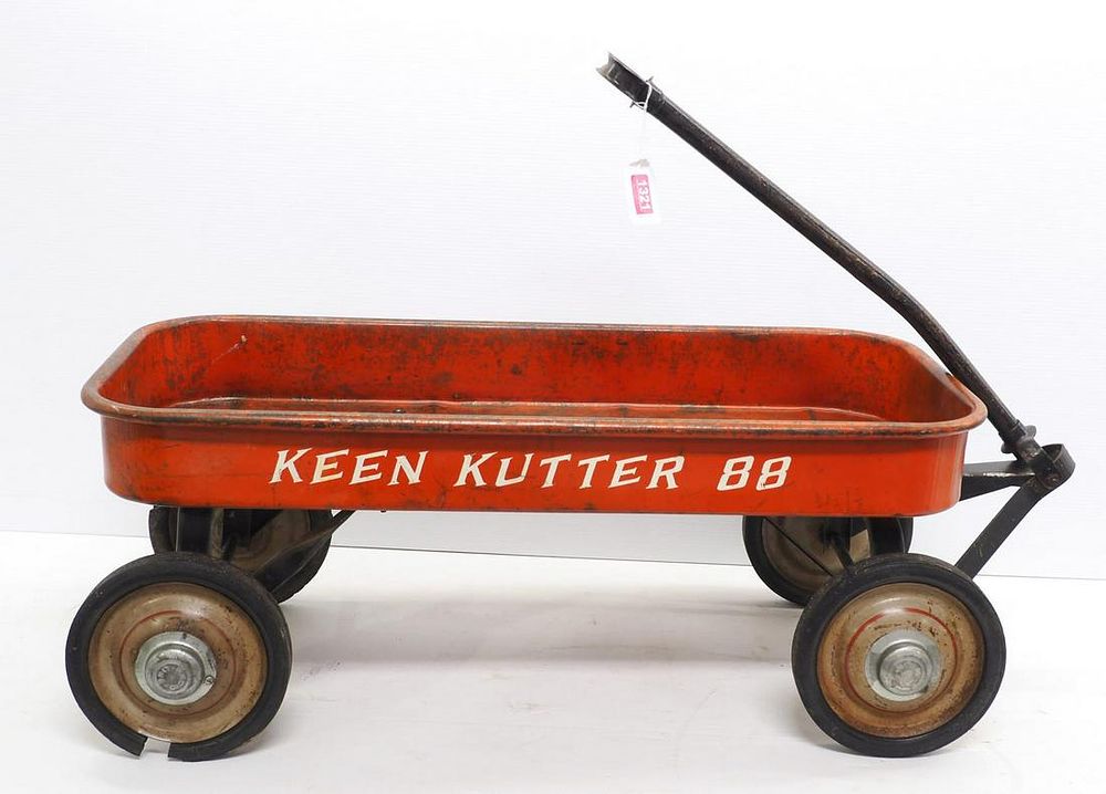 Lot 1321: Child-size Keen Kutter 88 pull-type wagon