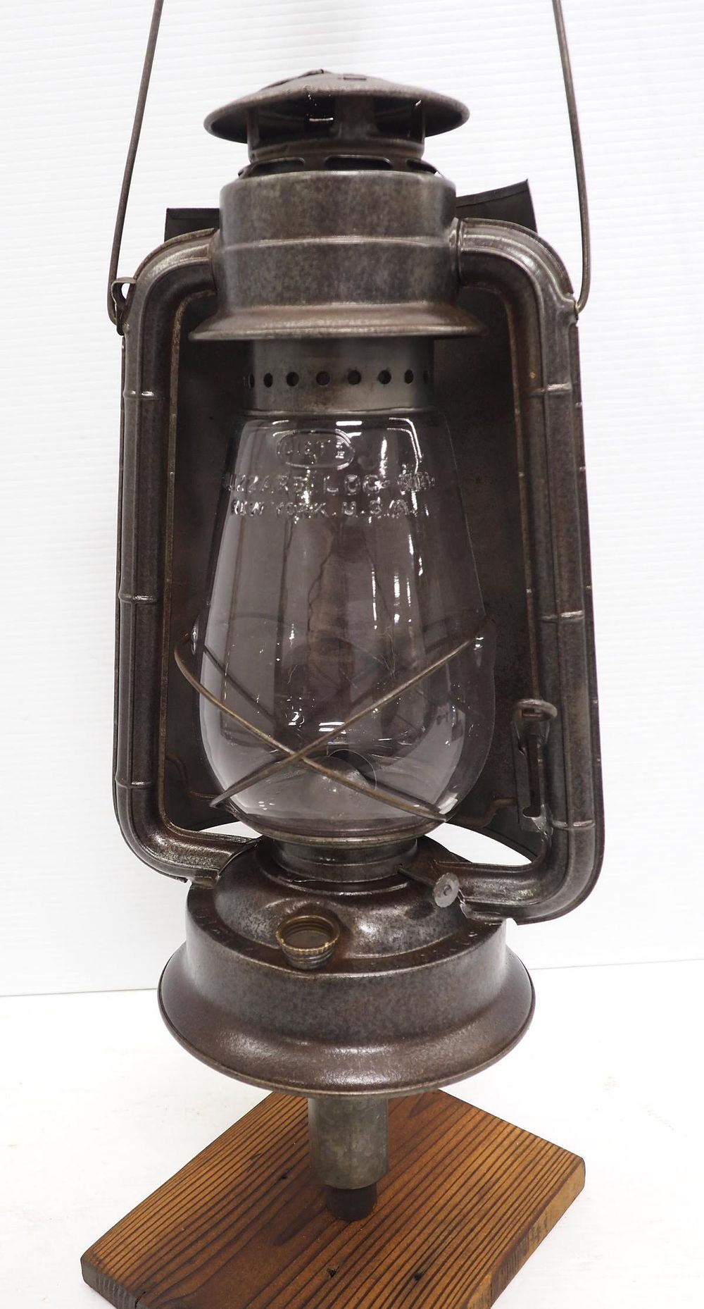 Lot 1372: Pole-mounted barn lantern, Dietz New York