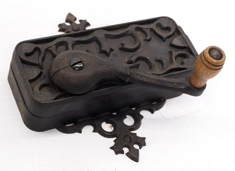 Lot 1437: Cast iron wall mount, Dazey hand-crank can opener