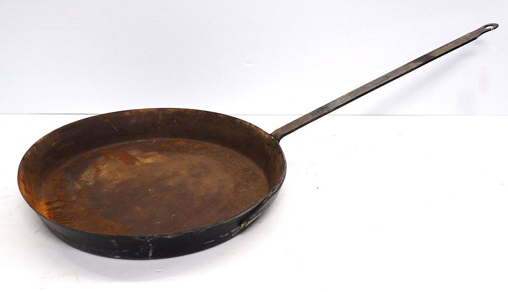 Lot 1444: Metal camping skillet