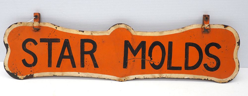 Lot 1451: Star Molds sign