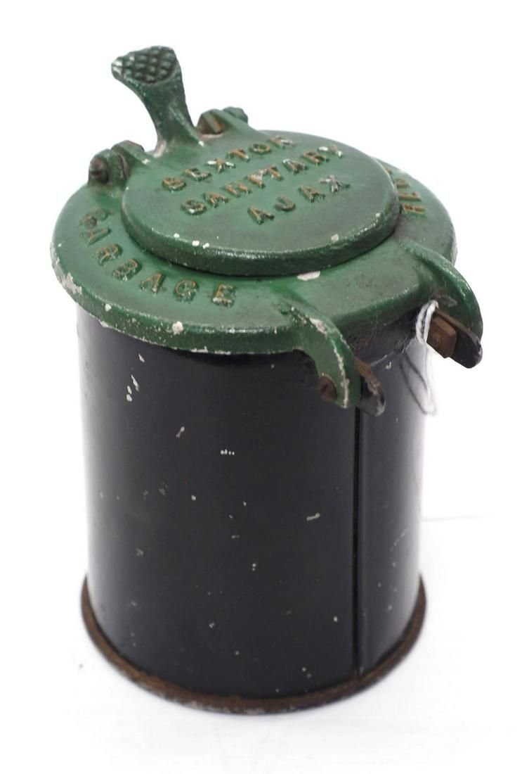 Lot 1454: Salesman sample garbage can