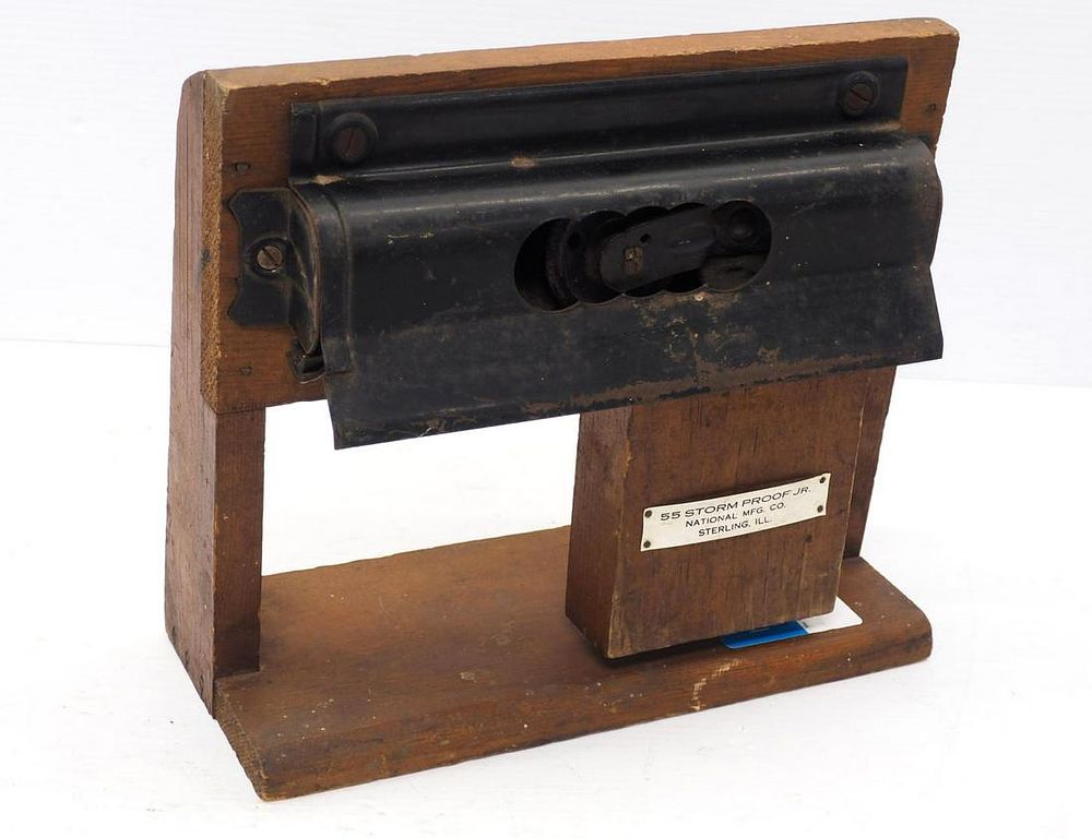 Lot 4: Salesman Sample Barn Door Roller