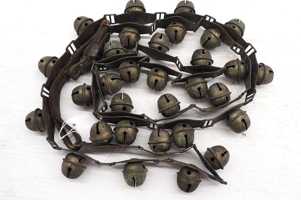 Lot 16: Sleigh Bells