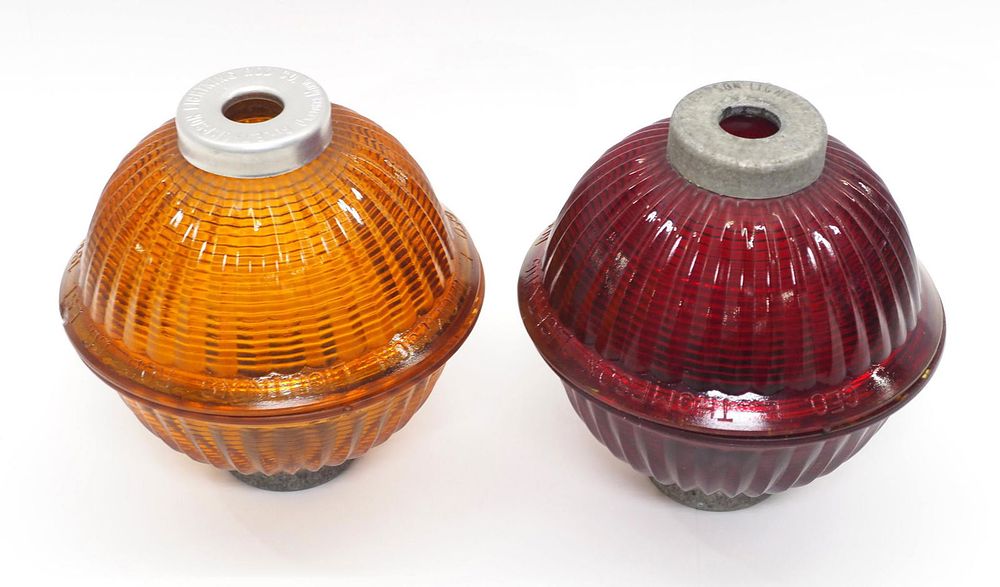Lot 37: (2) Thompson 2-pc. Lightning rod balls
