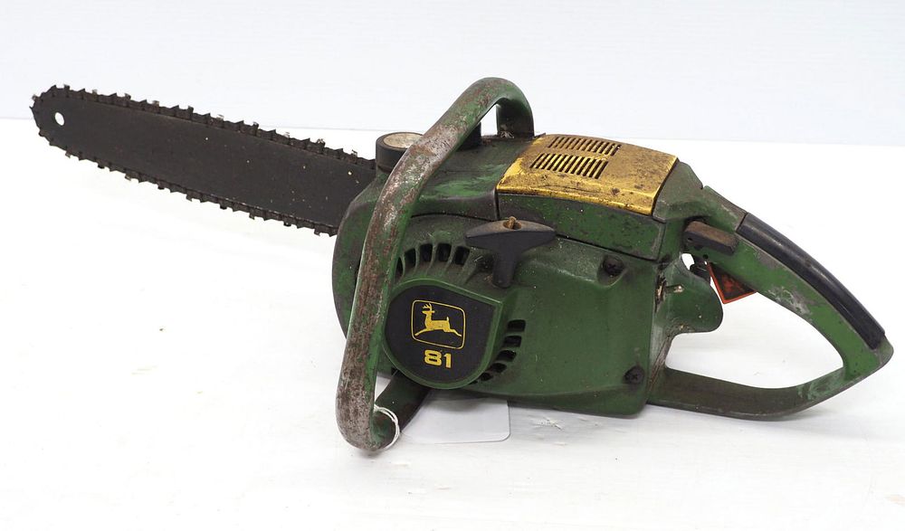 Lot 44: John Deere chainsaw