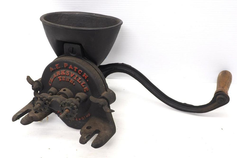 Lot 52: Quaker City hand-crank grist mill