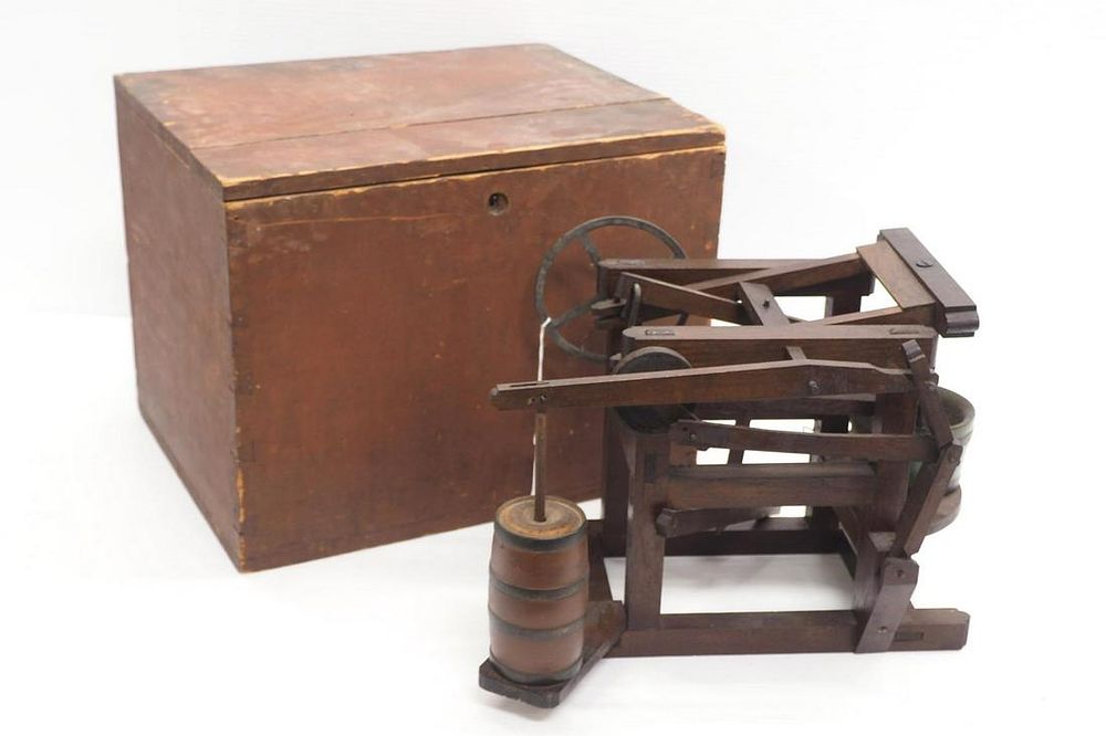 Lot 149: Salesman sample butter churn & wash machine