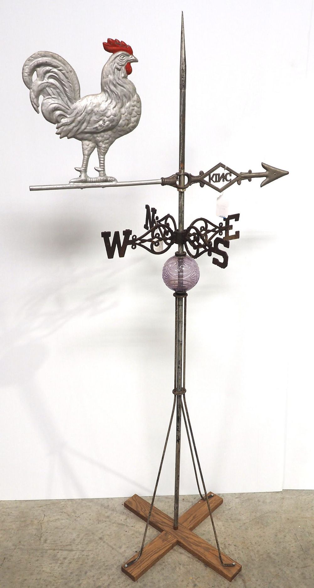 Lot 197: King rooster weathervane