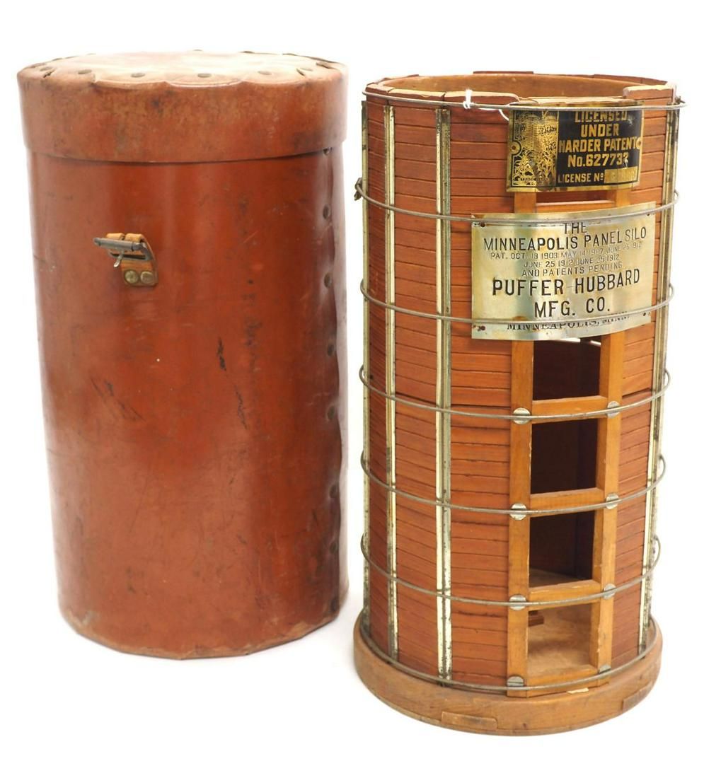 Lot 298: Salesman sample Puffer Hubbard Mfg. Co.  silo