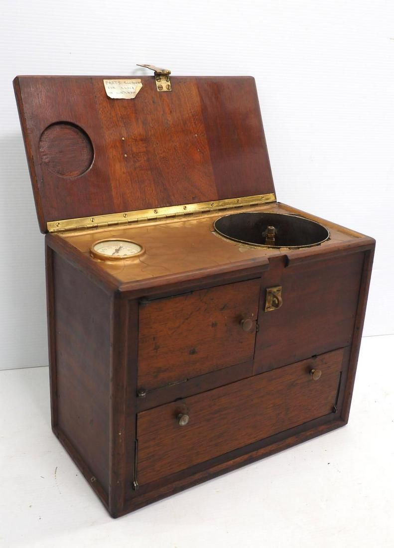 Lot 299: Wooden clockmaker's testing and cleaning kit