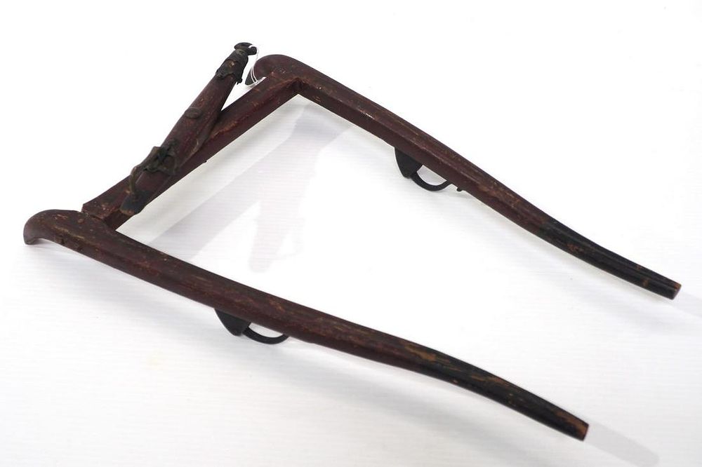 Lot 300: Salesman sample buggy shafts
