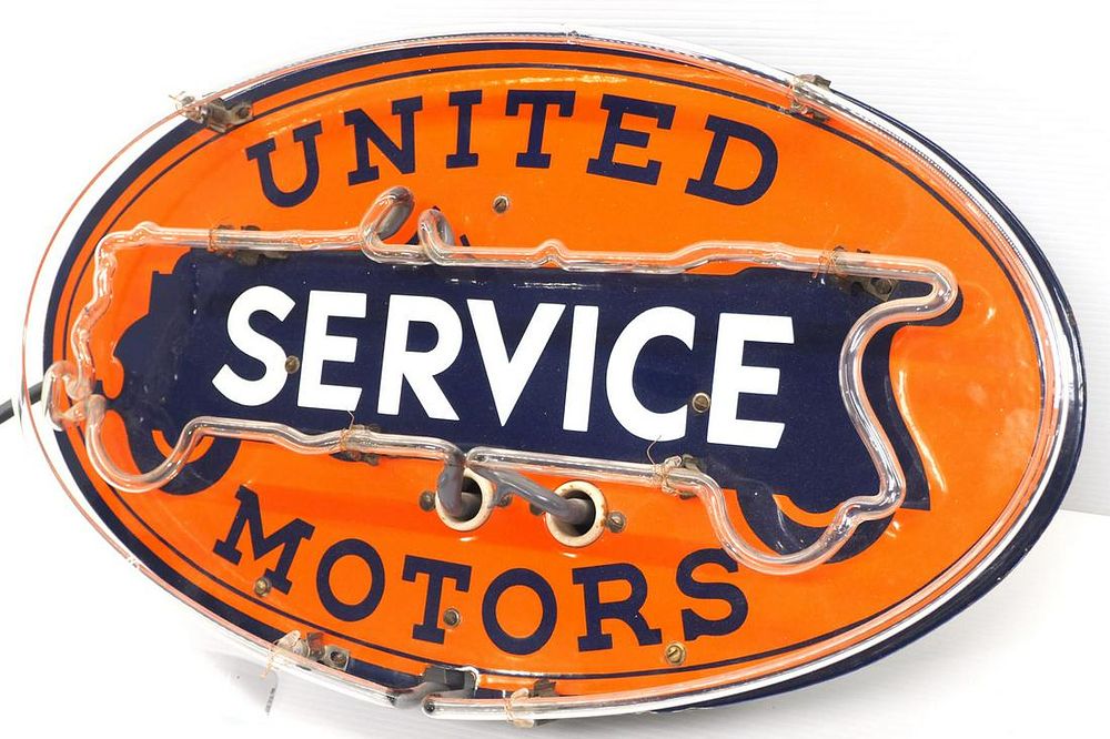 Lot 349: Neon United Service Motors sign