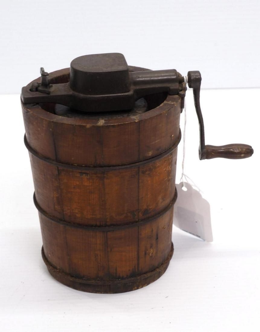 Lot 379: Gem Shepard hand-crank ice cream freezer