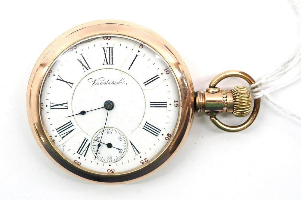 Lot 418: 17J South Bend pocket watch