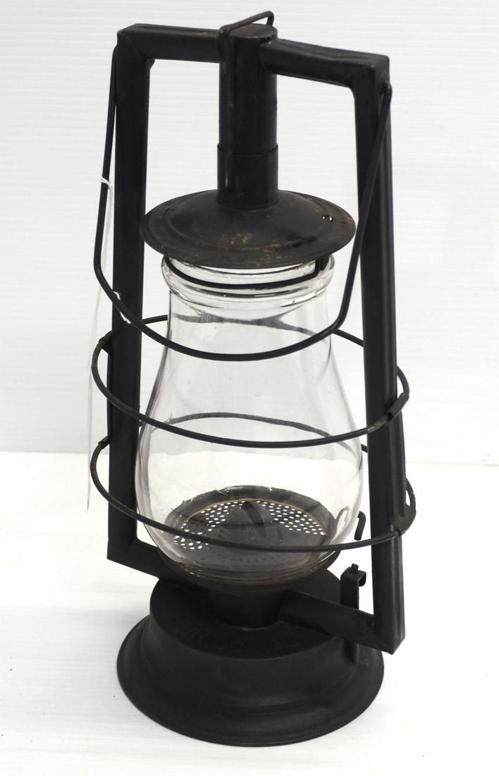 Lot 578: C.T.H. Company barn lantern