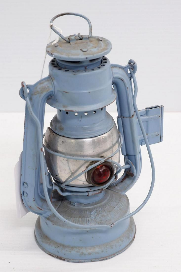 Lot 595: Feuerhand miniature barn lantern