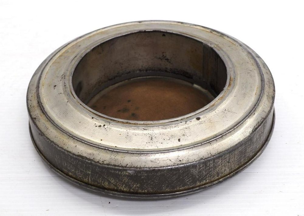 Lot 605: Milk can strainer