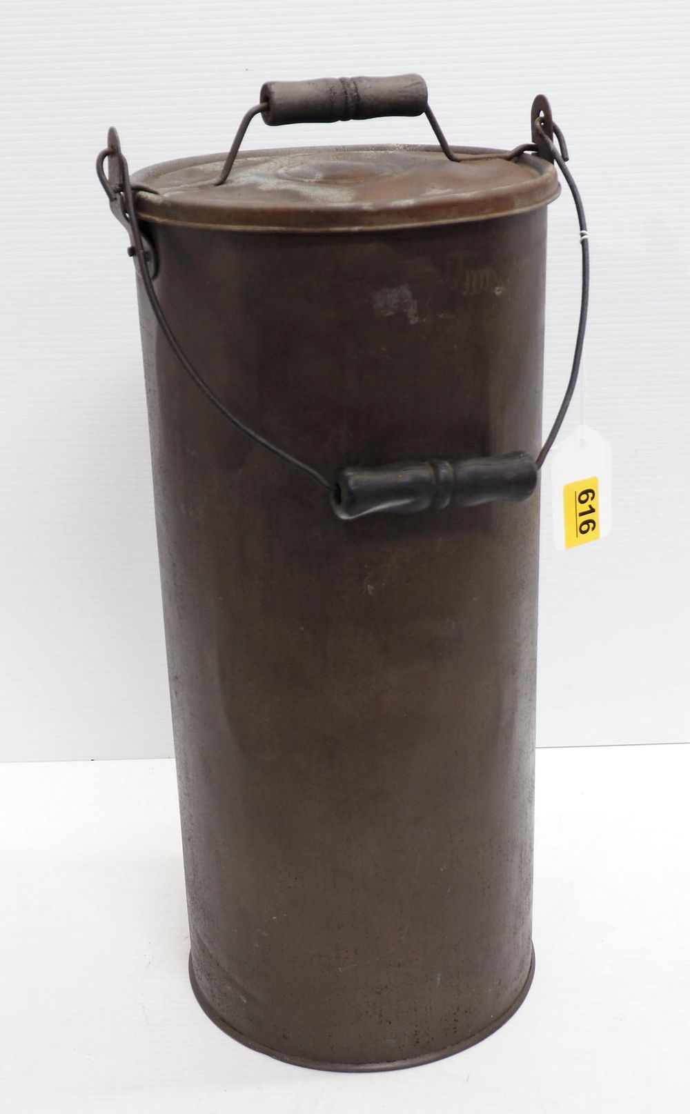 Lot 616: Galvanized 5-gallon cream can