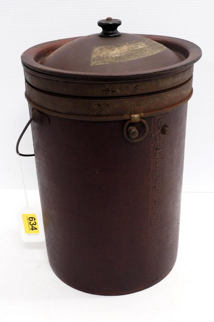 Lot 634: Galvanized Easy Freezer ice cream freezer pail