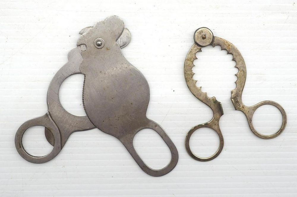 Lot 686: (2) Hard boiled egg cutters