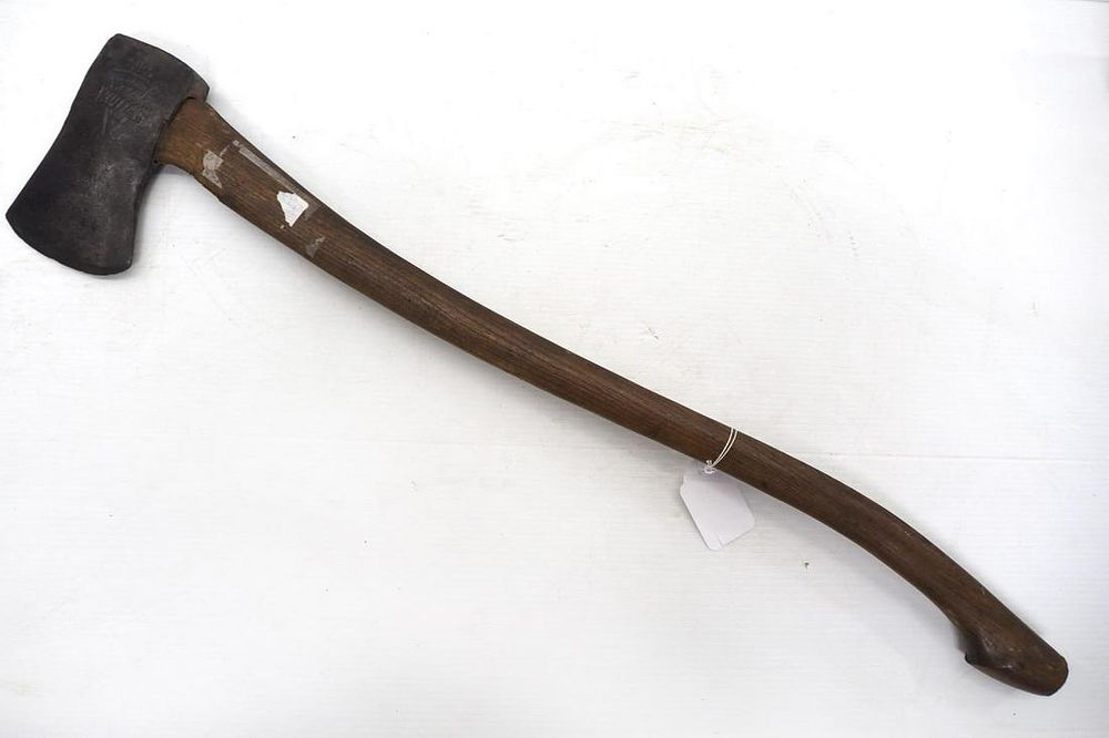 Lot 695: Keen Kutter axe