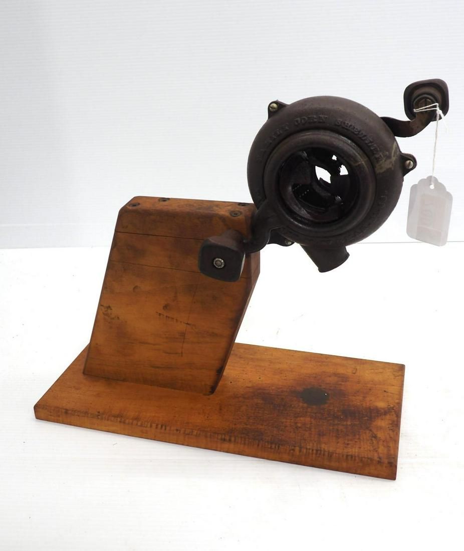 Lot 700: Brady Familiy hand-crank corn sheller