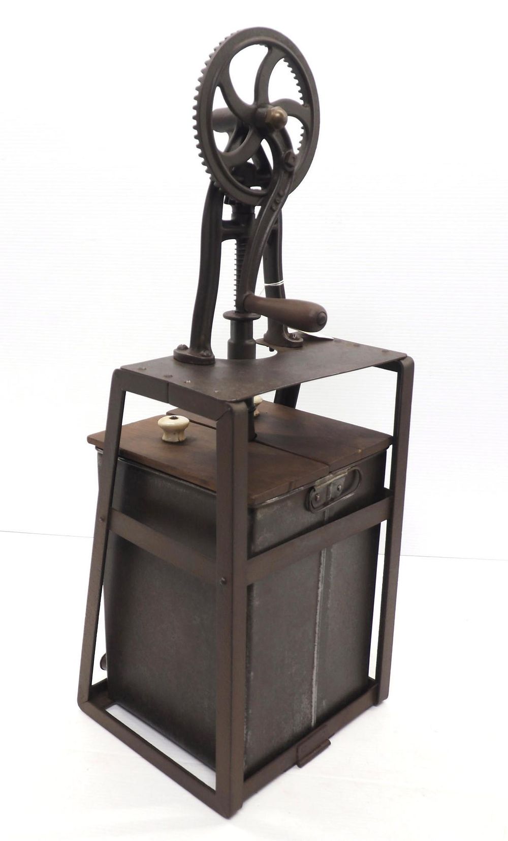 Lot 751: Hand-crank butter churn
