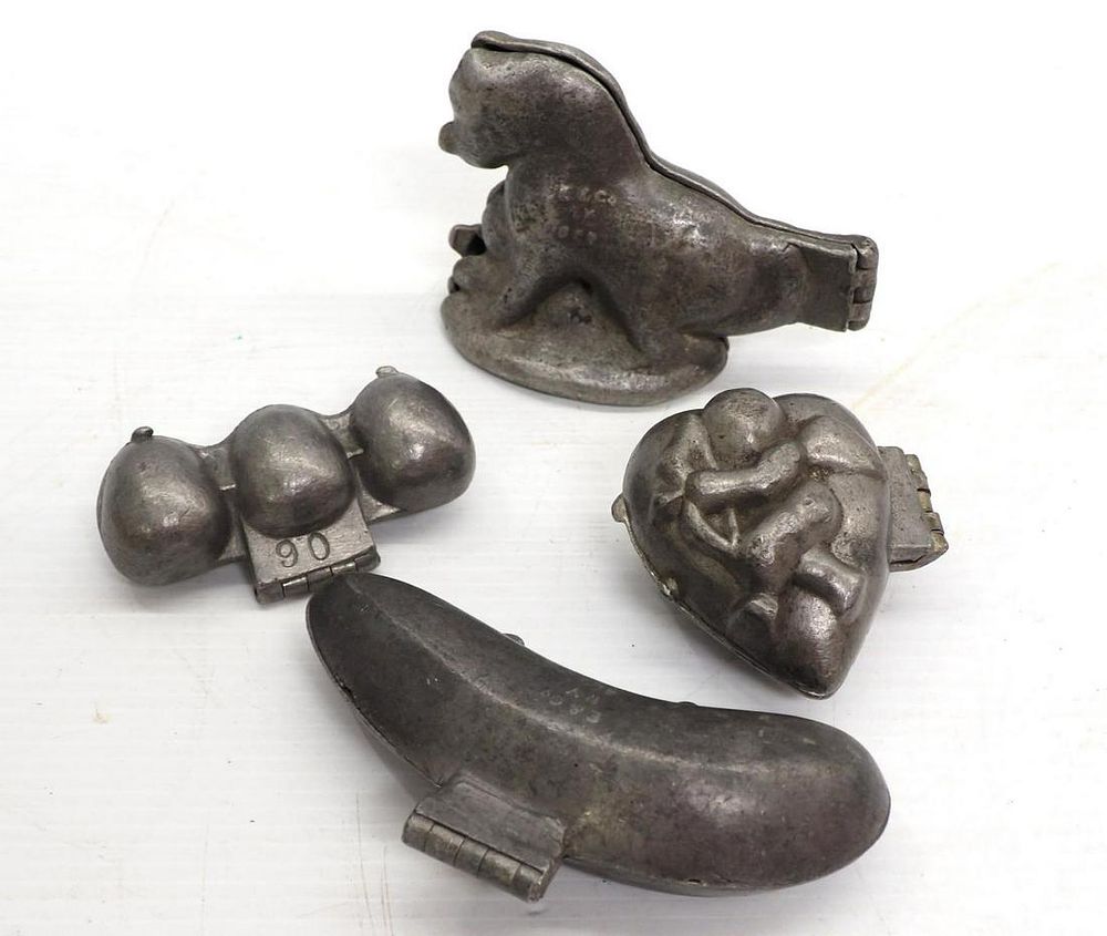 Lot 755: (4) Candy molds