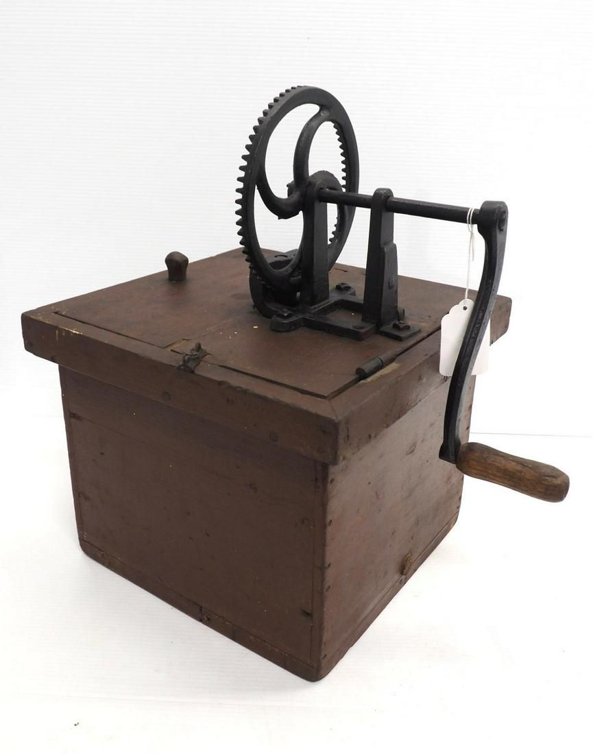 Lot 807: Hand-crank butter churn, 18"H