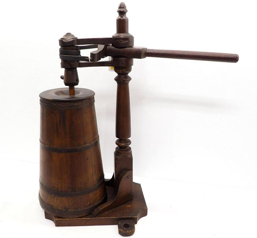 Lot 810: Primitive hand-operated butter churn