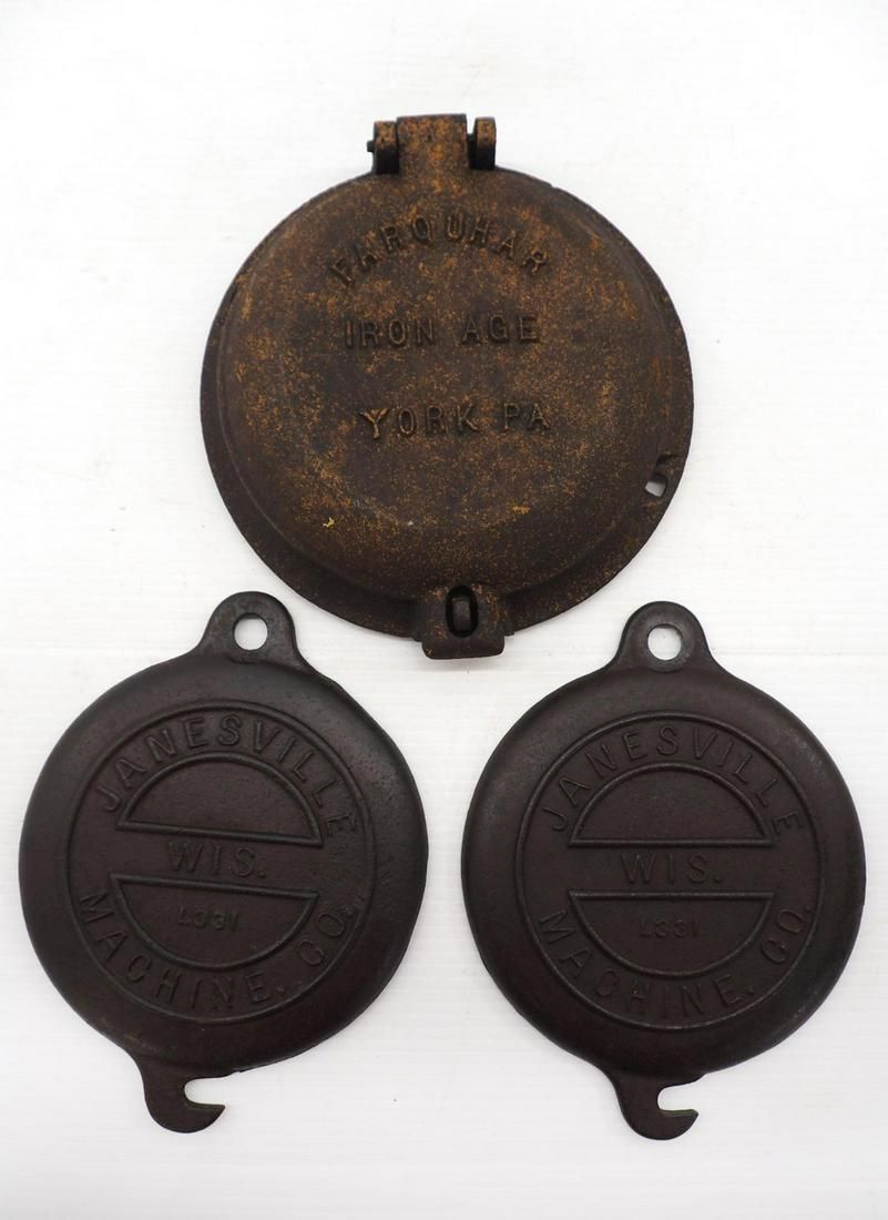 Lot 861: (3) Planter lids