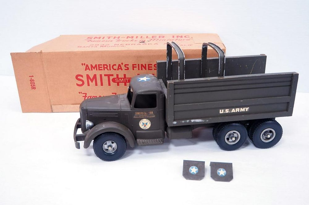 Lot 29: Smith Miller US Army Truck