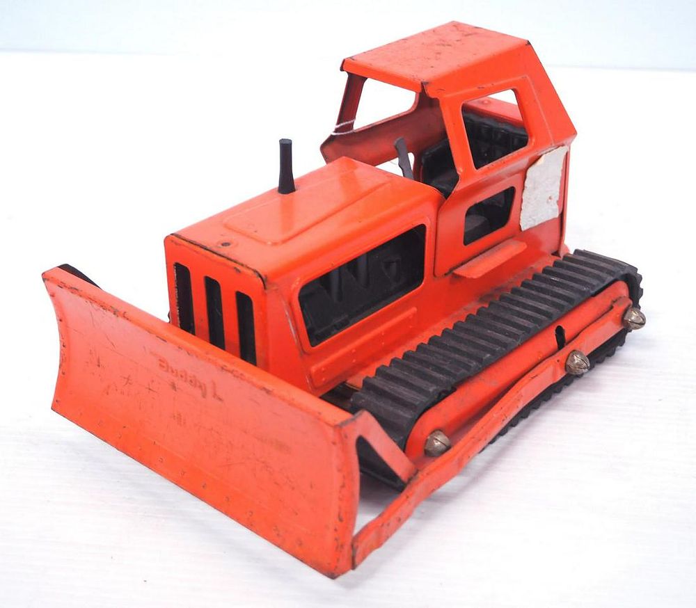 Lot 131: Buddy L Dozer