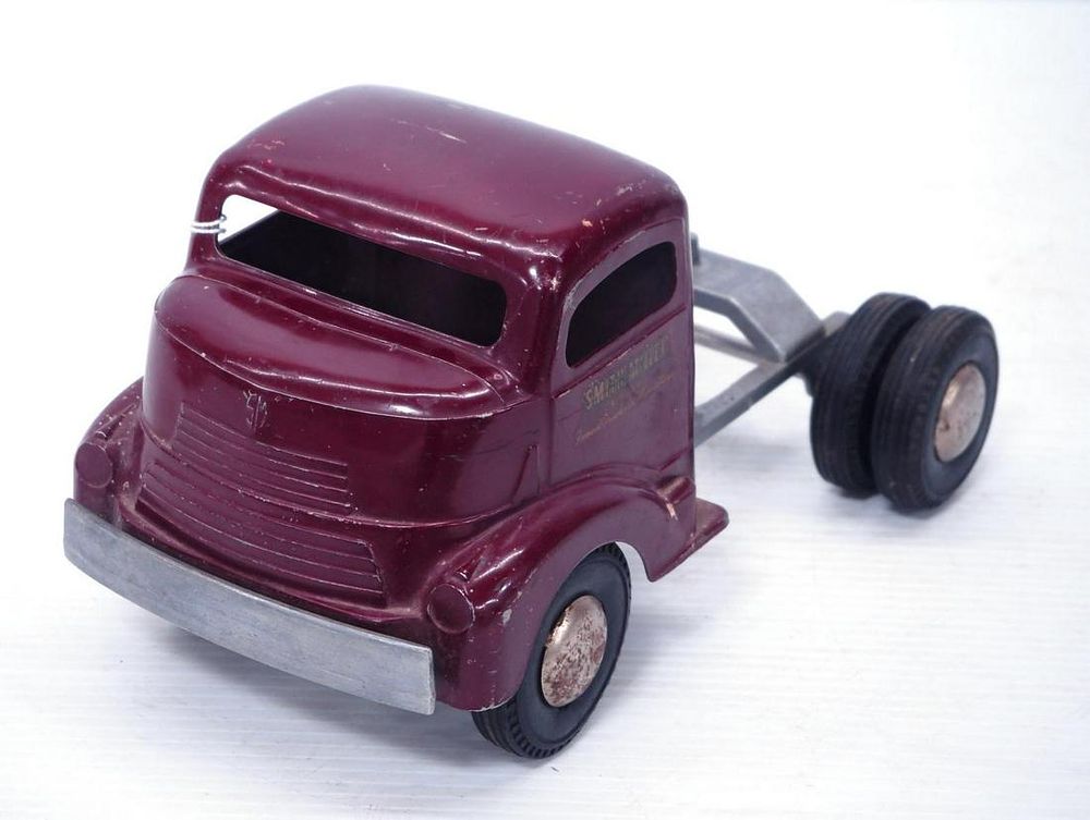 Lot 132: Smith Miller Semi Tractor