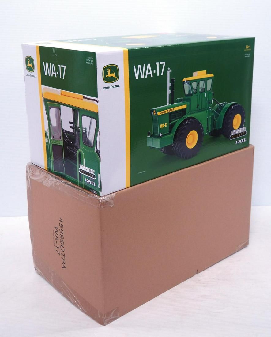 Lot 139: Ertl 1/16 scale John Deere WA-17