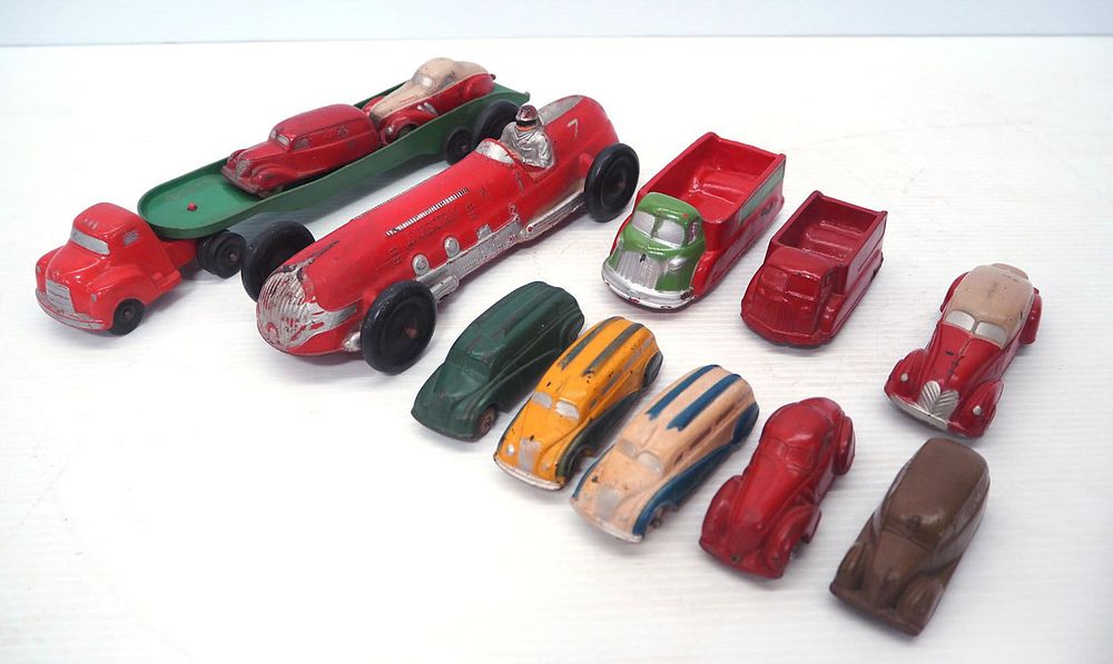Lot 243: (12) Auburn & Sun Rubber Cars